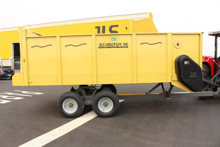 Vagão forrageiro JLS rodado tandem