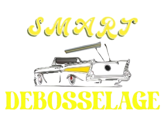 logo Smart Débosselage avec une voiture ancienne