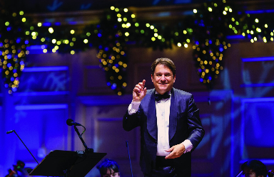 A picture of the conductor of the Boston Symphony Orchestra