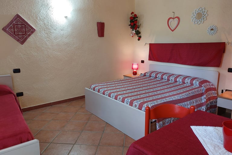 Interiorul Camerei 8 Roșu