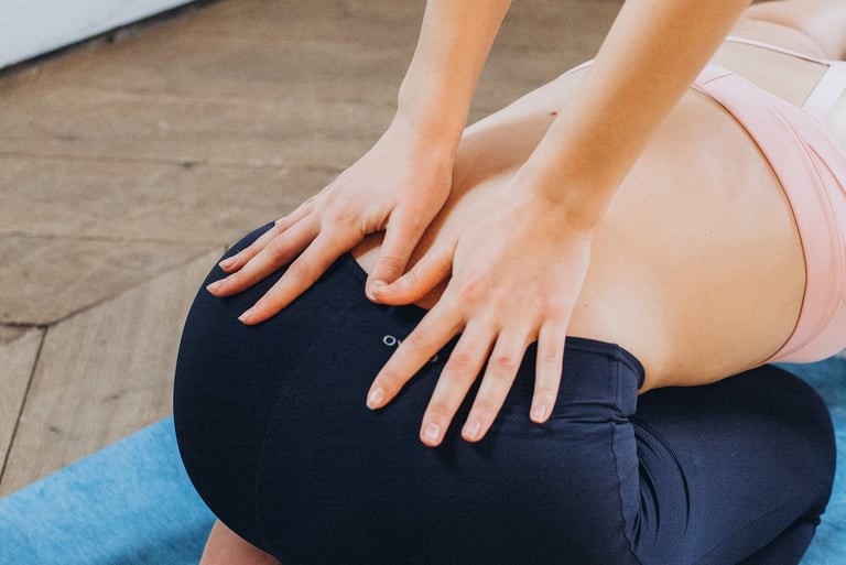 yoga assistieren beim retreat im yin yoga und bei vinyasa