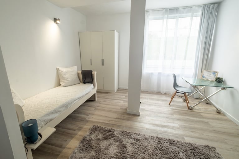 Quinta Sao Roque Hydrangea bedroom