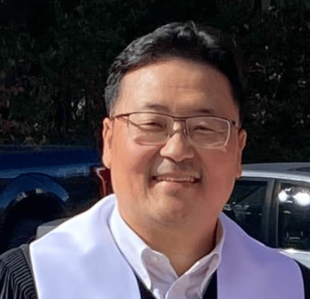 Pastor Sung Yoo