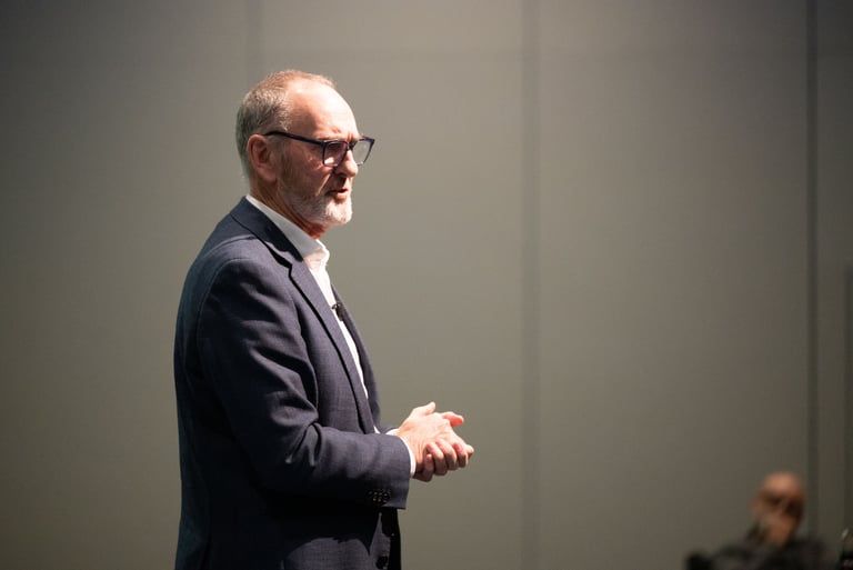 Steve Simpson in action