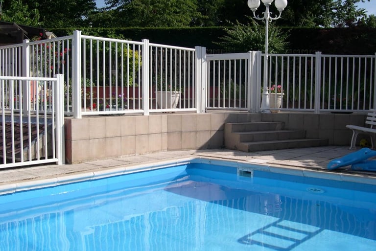 Barrière de piscine aluminiuum
