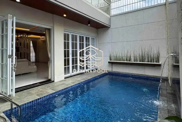 kolam renang minimalis yang cocok untuk rumah modern di Bandung