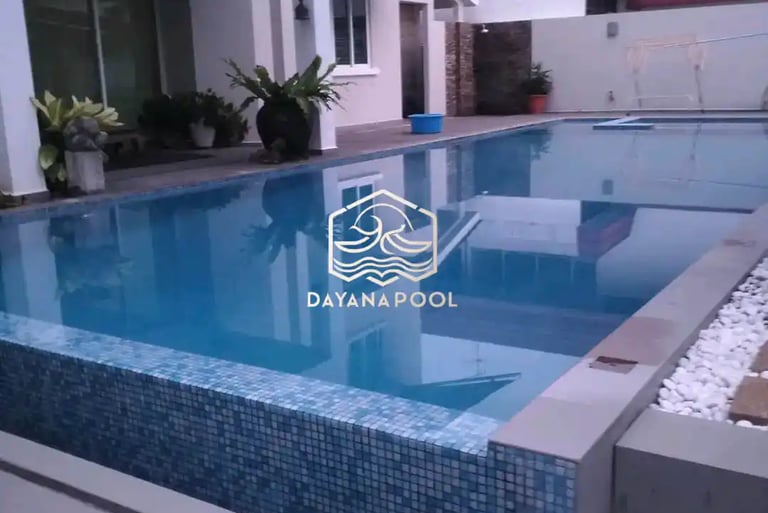 kolam renang minimalis buatan dayanayanapool di cirebon