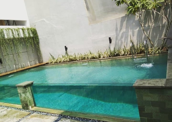 kolam renang minimalis buatan dayanayanapool di cirebon