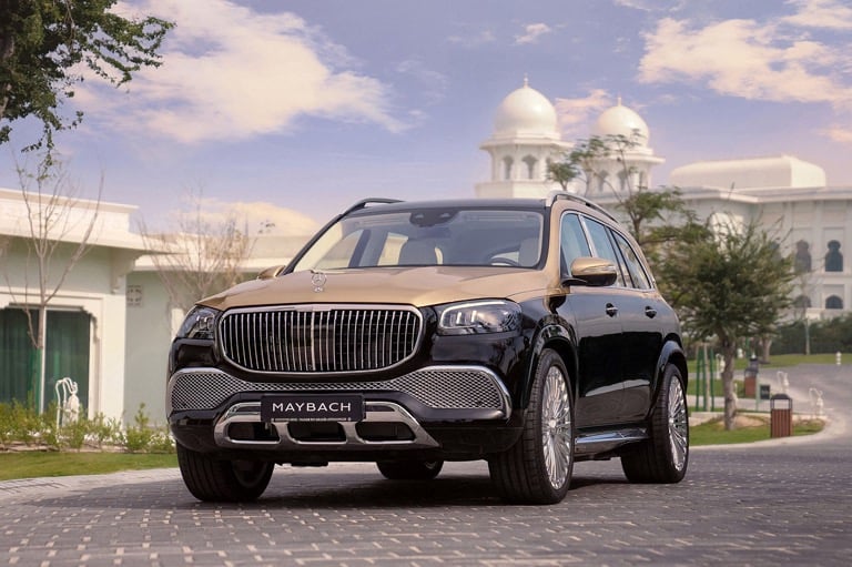 retouching photography of the maybach gls 600 car 800