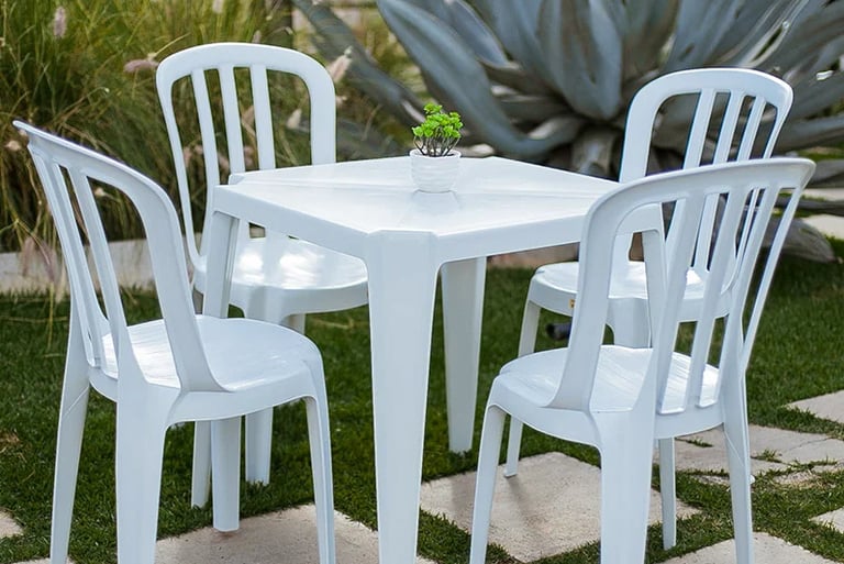 Contato Nick Festas para reserva de mesas e cadeiras para empresas com nota fiscal