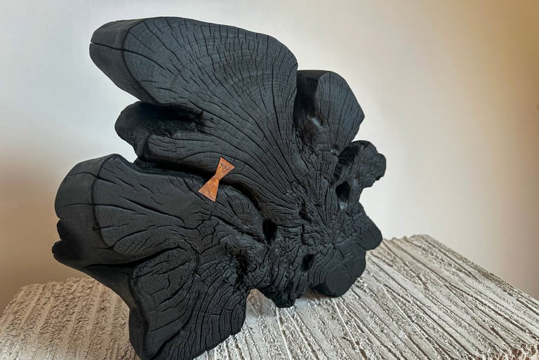 Wood sculpture. Yakisugi wabisabi interior design. Brighton East Sussex. Laurence Moracchini