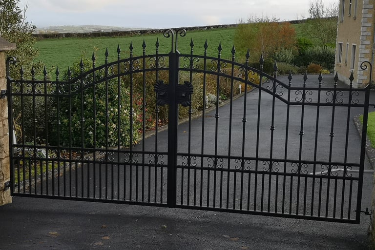 Electric gate installers, automate existing manual gates