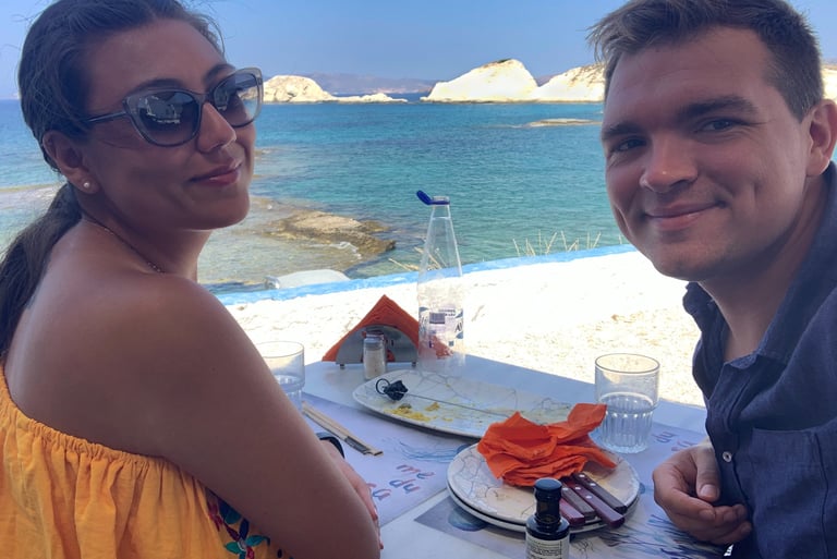 Medusa Cafe Restaurant - Madrakia Milos, Greece