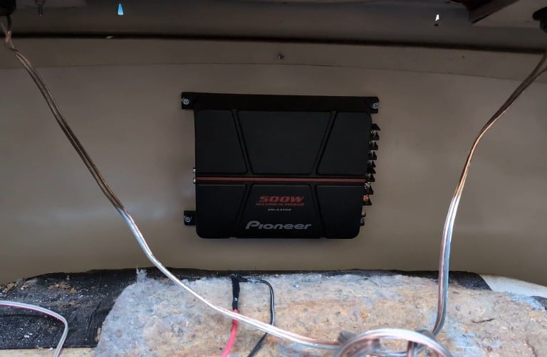 mustang trunk divider