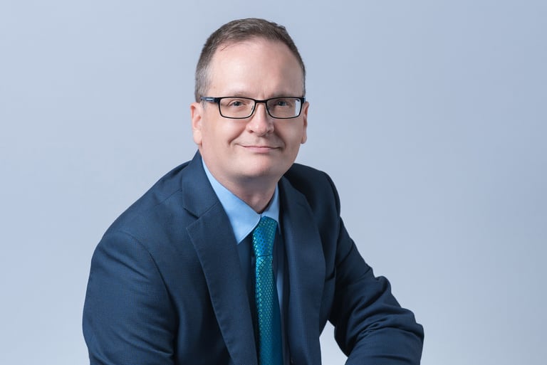 Commercial photography headshots for business. Capture It LLC Photographer Sam Hughes Salem, Oregon.