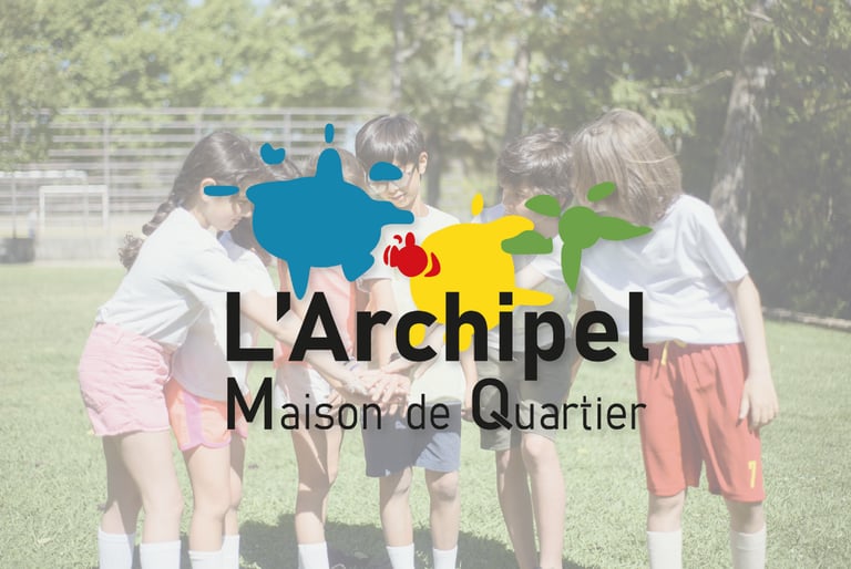 Supports de communication - Programme vacances- L'archipel - Angers - Amy Atelier Graphique