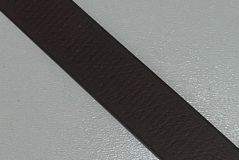 Farbmuster Biothane in Dunkelbraun, Leine, Halsband, Maulkorb