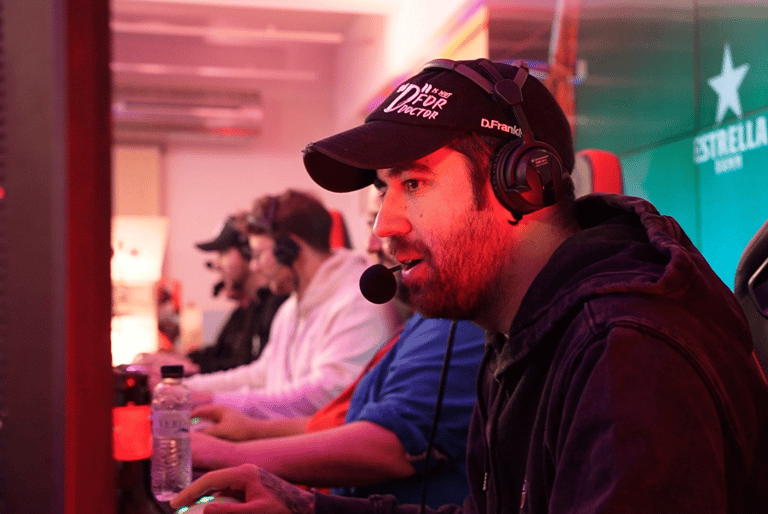 Auronplay en la Lanparty en Estrella Damm