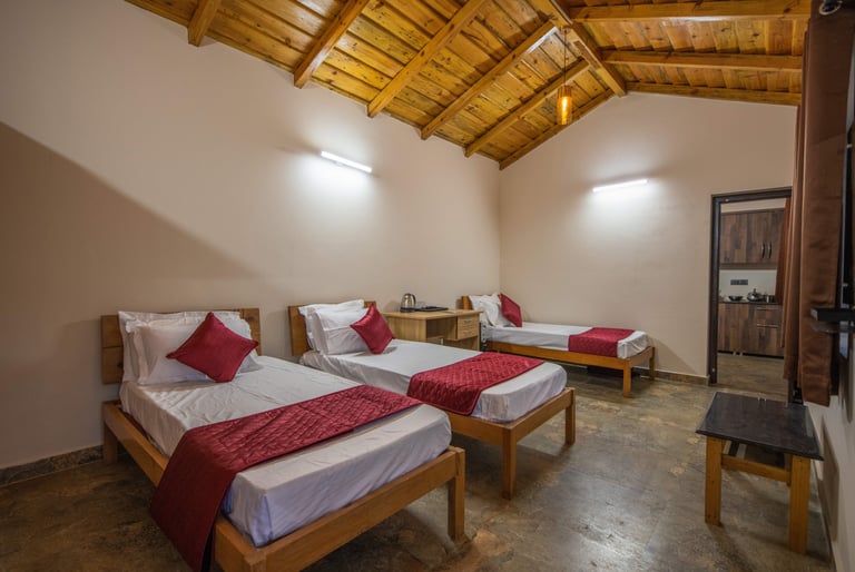 homestay near kainchi dham