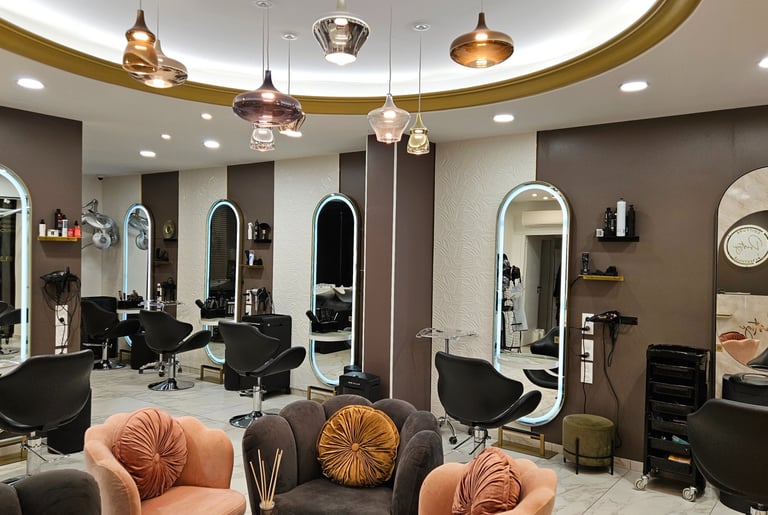 INTERIEUR SALON COIFFURE PRESTIGE