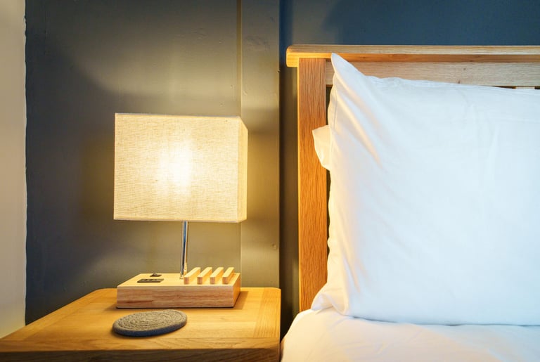 Cosy bedroom quality mattress, usb charging, Armathwaite holiday cottage