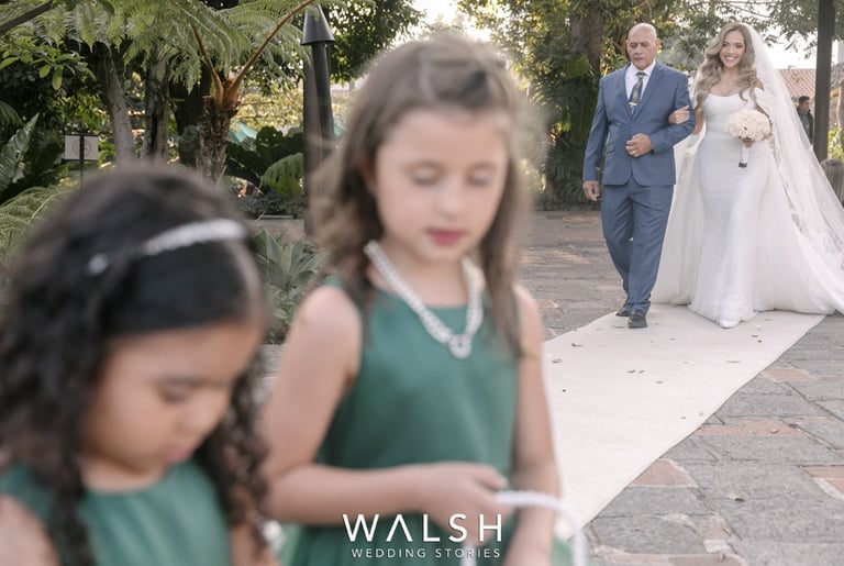 Antigua Guatemala wedding photographer- bride with dad