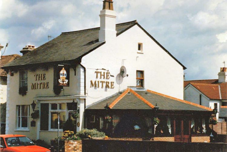 The Mitre, 90 St James Road, Tunbridge Wells