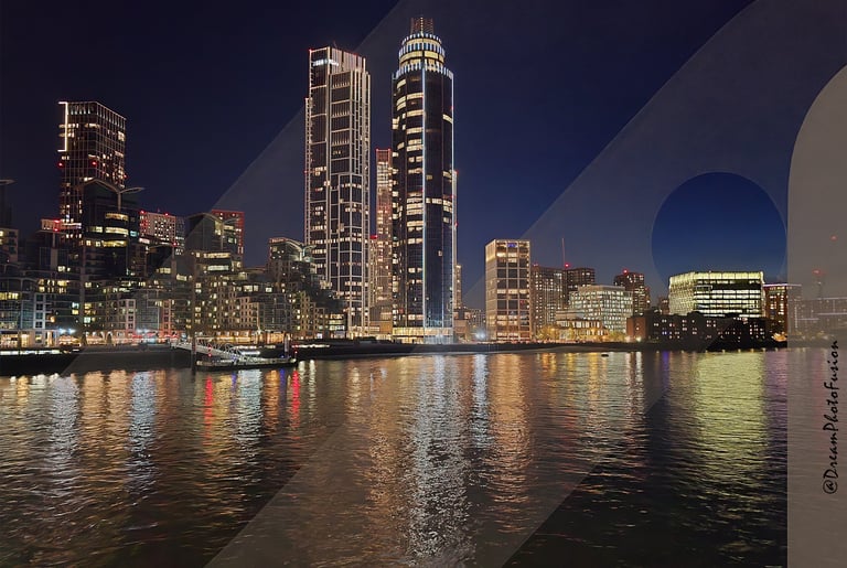 London city skyline with aThames river and a bridge at night