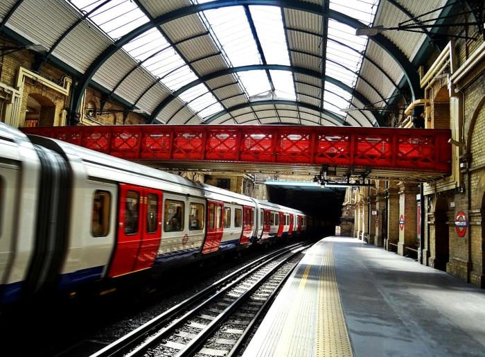 Subway-Underground Trains Safety and Precautions