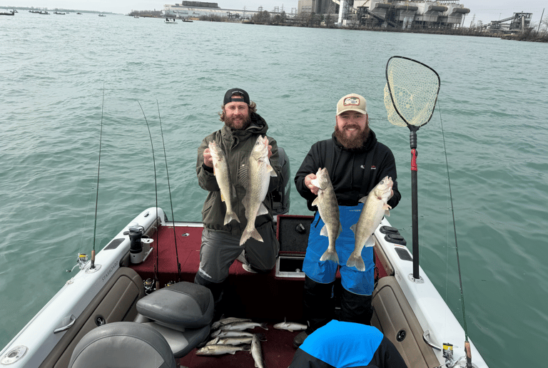 Walleye fishing report DR Hogs
