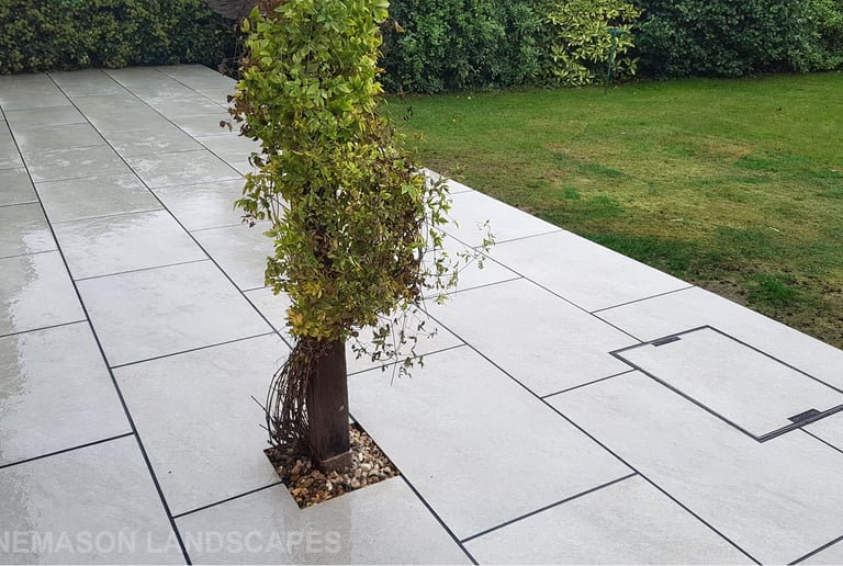 Raised Hammerstone Porcelain Grey Elevated Patio