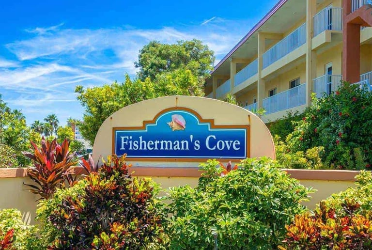 fisherman's cove sign on siesta key