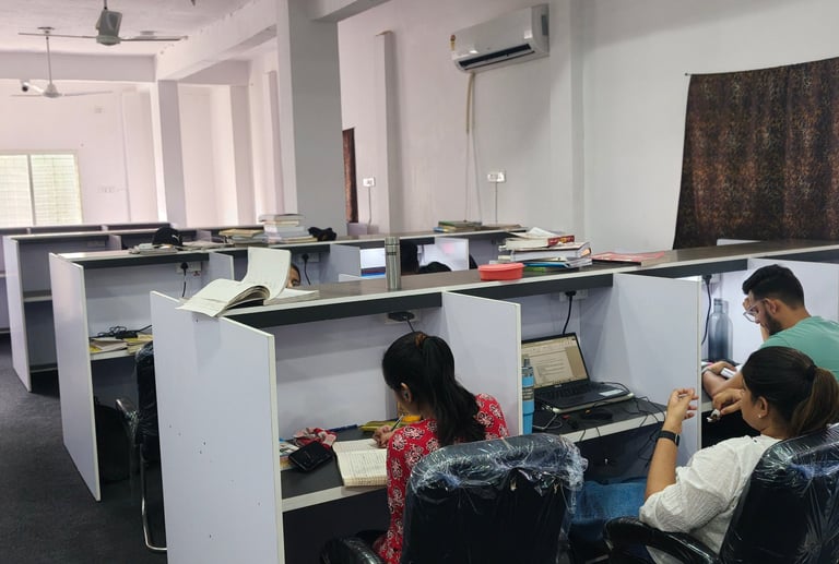 Aura Library study hall in Bairagarh Bhopal