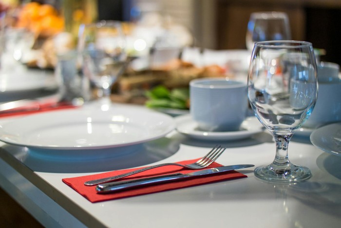 Safe Food and Drink for Travel