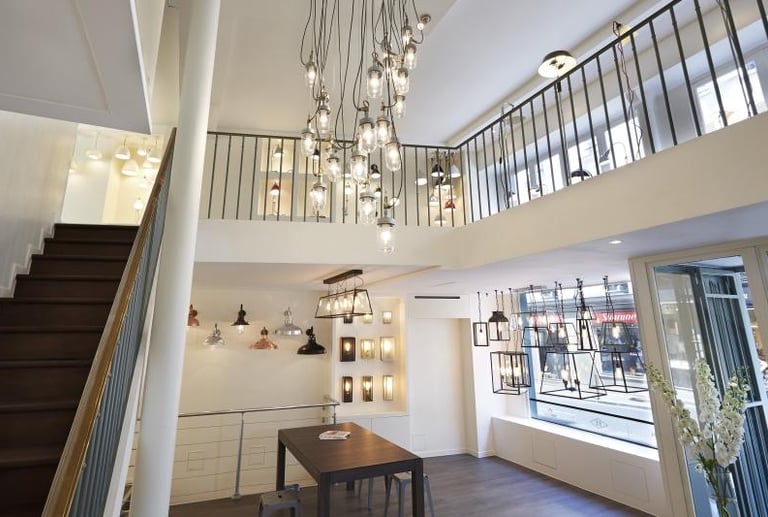 renovation local commercial boutique de luminaires