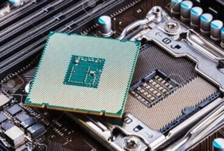 Omini specializes in BGA assembly, ensuring high-quality and precise PCB manufacturing.