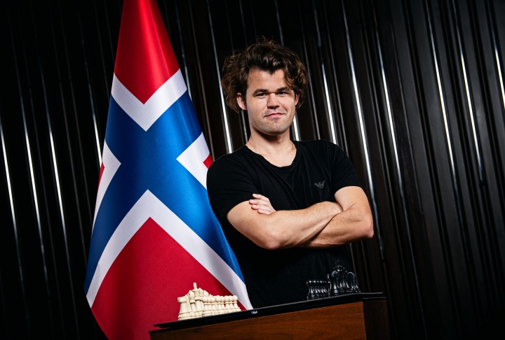 Magnus Carlsen secures first World Cup victory. Photo: Stev Bonhage