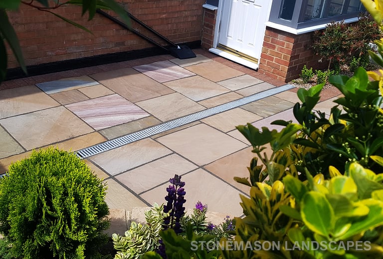 Colourful sandstone paving driveway Romford - Hornchurch - Brentwood - Upminster