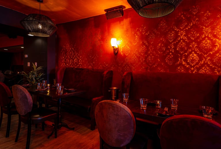 best reatuarnt chicago - chicago's hottest restaurant - cocktail lounge