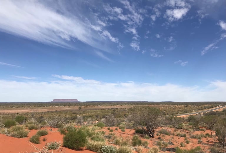 Formación rocosa en el desierto australiano