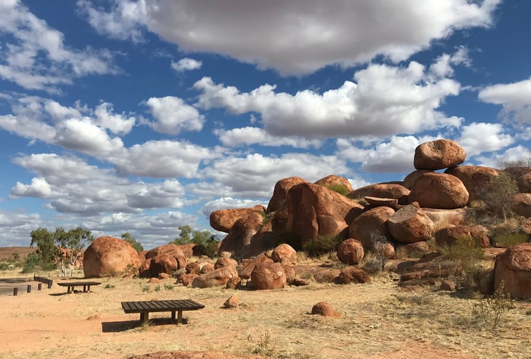 Devils Marbles en el desierto australiano