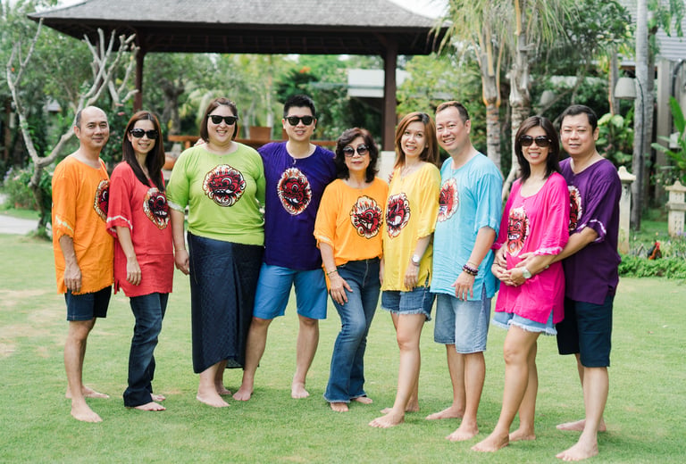 Multigenerational extended family portrait at Lumbini Villas Jimbaran Bali with relaxed and natural composition in tropical 