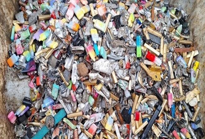Cigarrillos electrónicos amenaza para la salud pública y el planeta