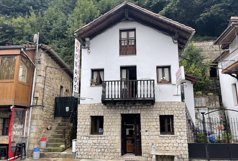 Fachada casa tradicional Ontaneda