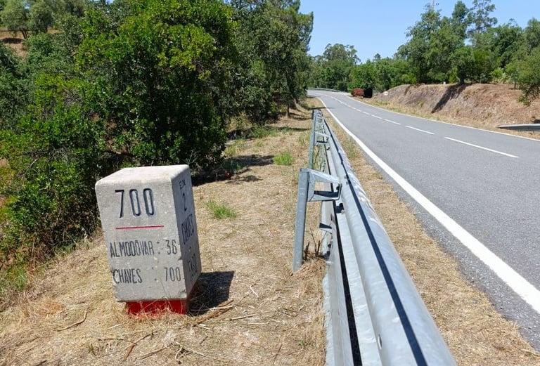 marco quilométrico 700 EN2