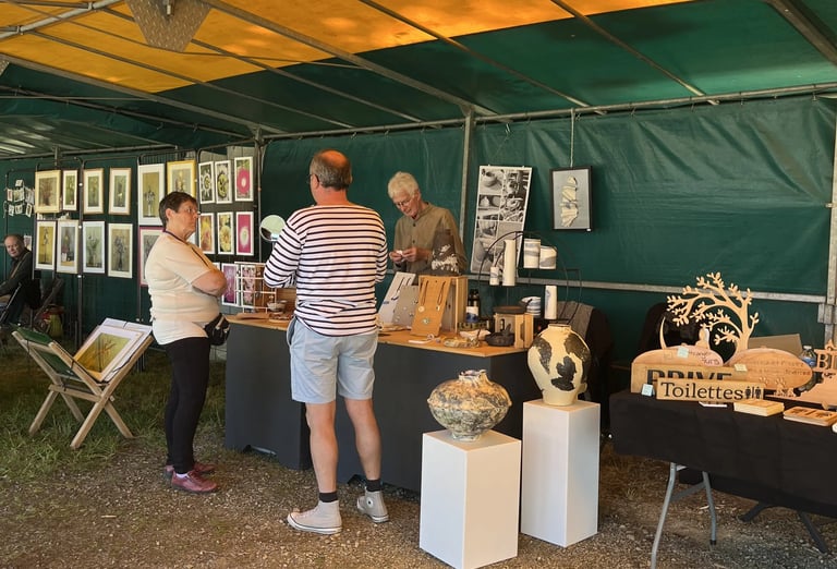 Stand expositions et ventes poterie, Véronique, Terre à Terre