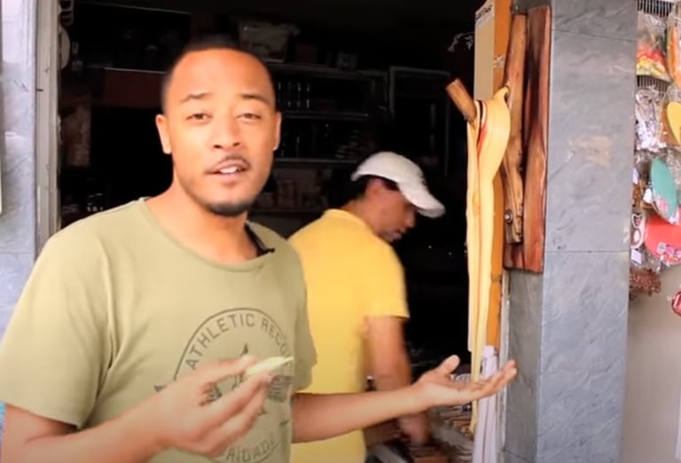 Mike Melendy travel host ecuador taffy