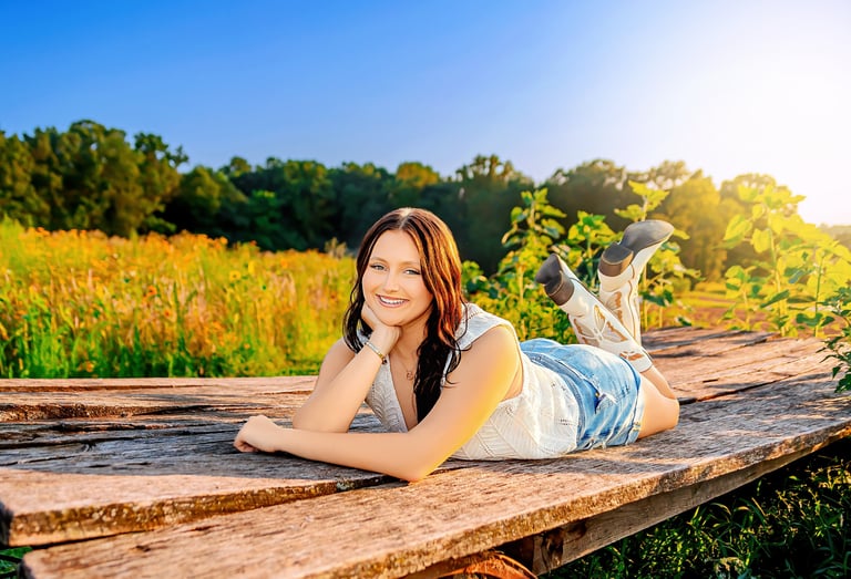 Hershey PA Senior Pictures. Manheim PA senior pictures. Elizabethtown PA senior pictures. Lititz PA senior pictures. York PA