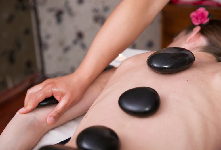 Hot stone massage Ballarat for winter relaxation