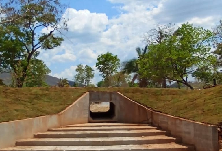 Obras de Drenagem e Contenção